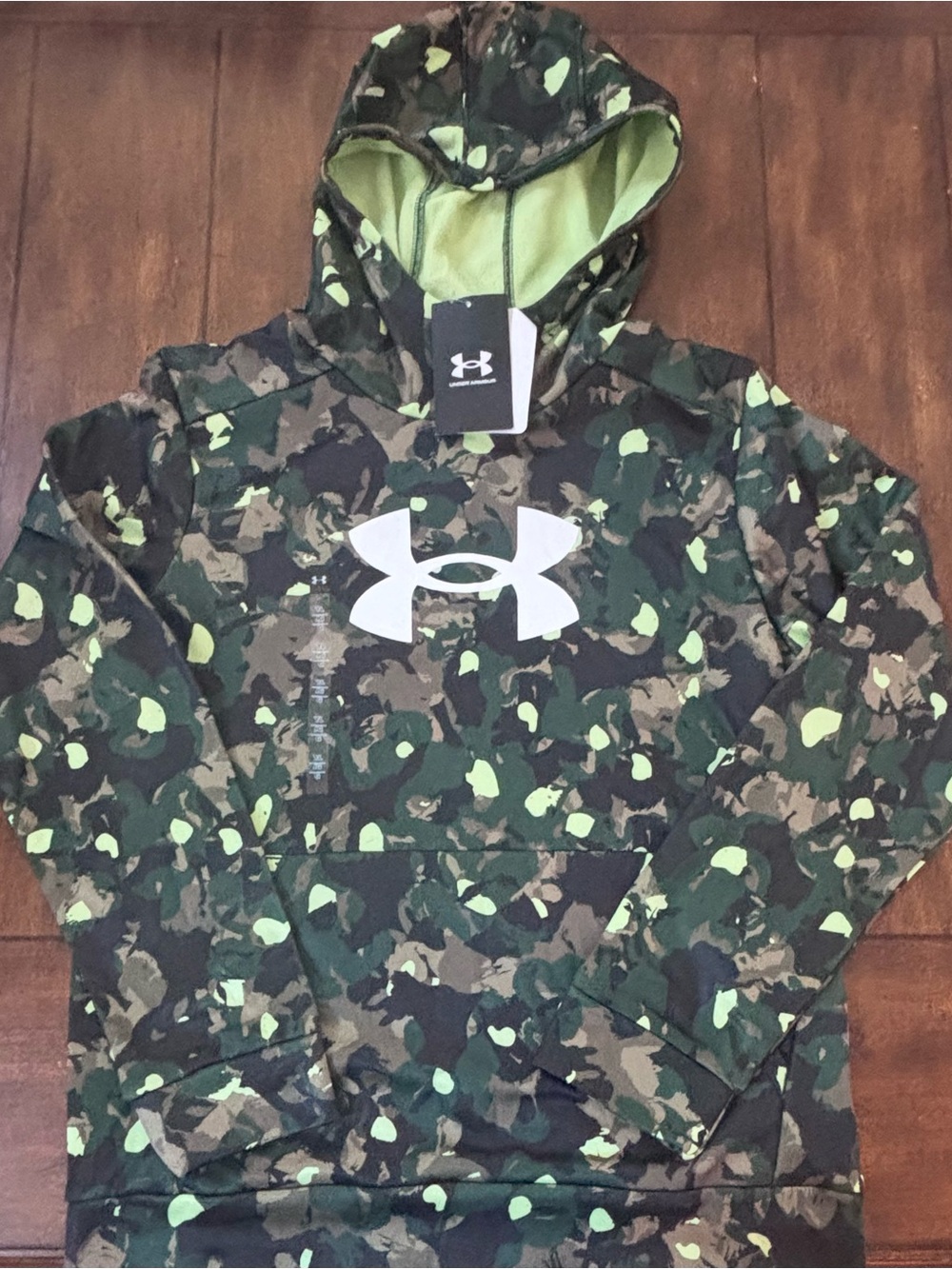 Under Armour Fleece Green Camo Youth Size Large MSRP $45 NWT